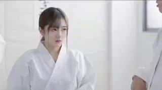 未成年禁入,换成人纸尿裤视频,海量高清AV在线看